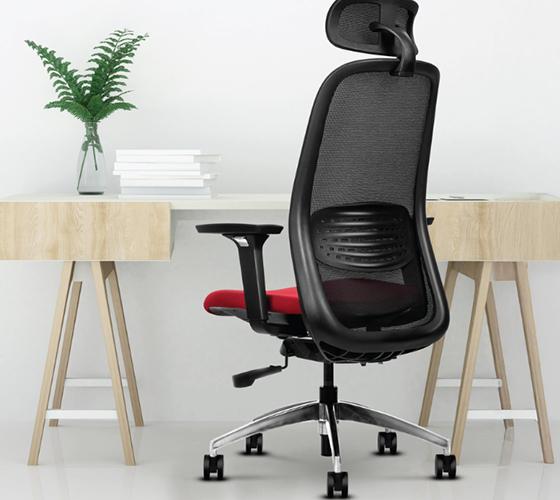 Ergonomic High-Back Chair Designs for Stylish Office Spaces
